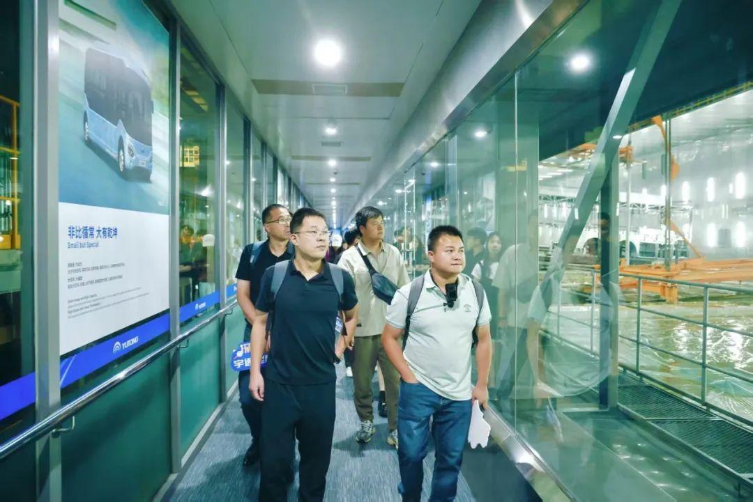 Vạn dặm sông núi, Yutong biết mình | Họ đến với nơi sản xuất đầu tiên của Yutong