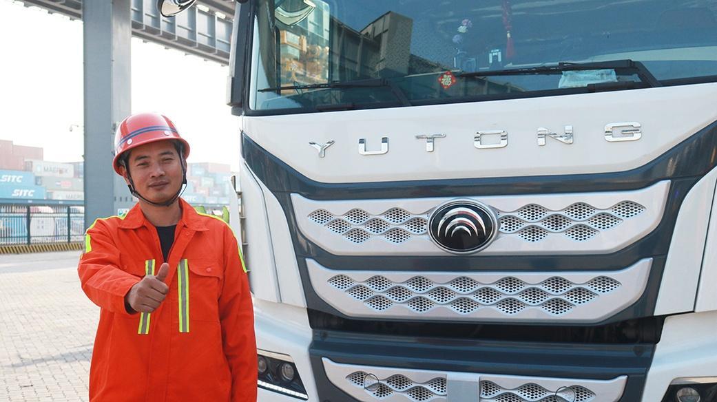 Ghi lại câu chuyện làm giàu | Xe tải nặng Yutong giúp doanh nghiệp tiết kiệm ít nhất 500 vạn nhân dân tệ mỗi năm như thế nào?